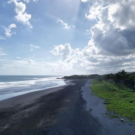 Kamalie Bali Luxury Vila Tanah Lot Exterior foto